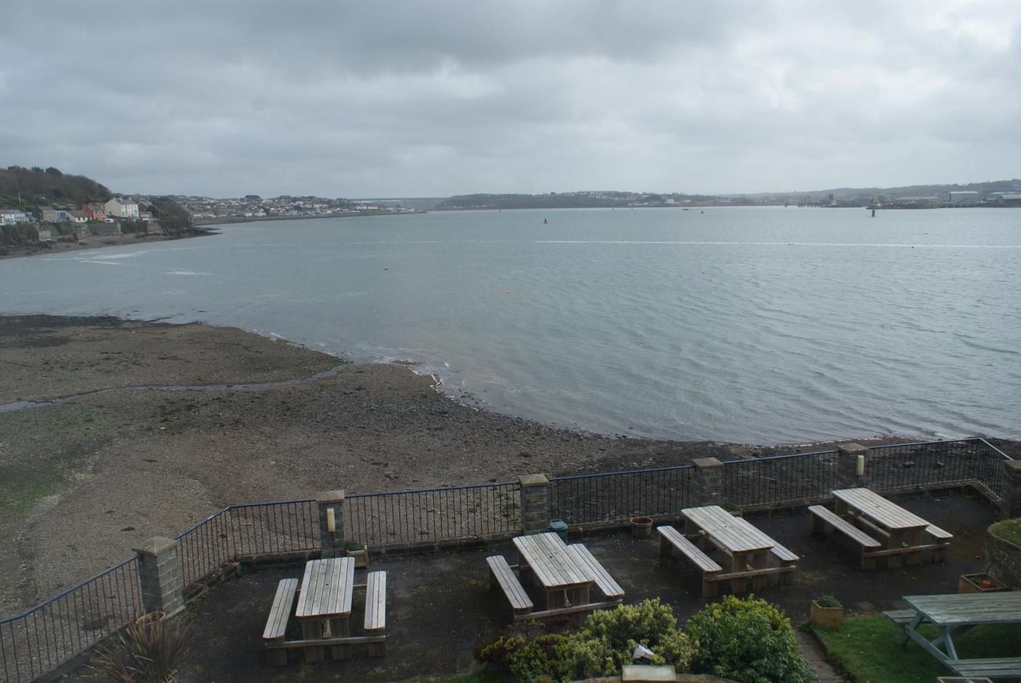 Ferry House Inn Milford Haven Kültér fotó